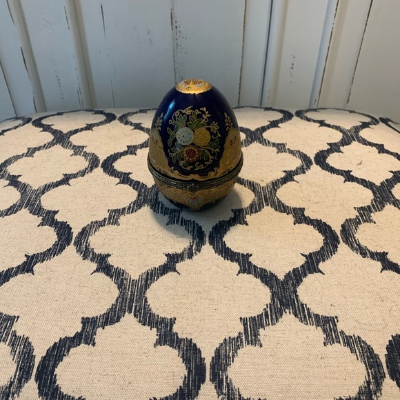 Vintage ceramic egg - Picture 3 of 7